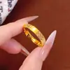 Anillo 520 Amor Eterno para Pareja, Latón Chapado en Oro, Lujo de Nicho, Versátil, Sensación de Alta Gama, Retención de Color Duradera