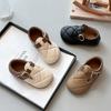 Sapatos de Couro Estilo Coreano Chanel para Meninas Primavera e Outono 2025 Novos Sapatos Birkenstock para Meninos com Solado Macio e Padrão de Diamante Mocassins