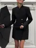 Vestido Elegante de Estilo Británico con Cruce de Fronteras Estilo Francés para Mujer, Nuevo Diseño de Color Sólido Primavera 2026 Vestido Corto con Blazer de Manga Larga