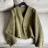 2026 Nuevo Estilo Lana Elegante Cuello en V Corto Arce Lana de Doble Cara Abrigo para Mujer Venta al por Mayor B1DD25078