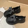 Zapatos planos de un solo tirante con suela gruesa y lazo, estilo nuevo 2026, zapatos de cuero negro para mujer, zapatos para ir al trabajo, zapatos de otoño que aumentan la altura