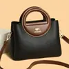 Elegante y versátil bolso tote para mujer, nuevo bolso de hombro de cuero PU suave 2026, gran capacidad, bolso cruzado pequeño chic y moderno