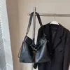 Bolsa de Gran Capacidad para Mujer, Versátil para Otoño e Invierno, Nuevo Estilo 2026, Bolso Tote de un Solo Hombro para el Trabajo, Mochila Multifuncional