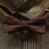 Novo estilo de gravatas borboleta para homens vintage all-match noivo casamento mulheres café marrom vermelho azul listrado flor distinto