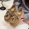 Zapatos Individuales Retro para Mujeres Menudas, Zapatos sin Cordones con Cobertura Total, Zapatos Tipo Birkenstock de Suela Gruesa que Aumentan la Altura para Mujeres, Zapatos Canguro Más Vendidos Otoño e Invierno 2025