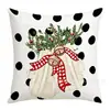 Nueva funda de almohada navideña de Amazon con muñeco de nieve, campanas, árbol de Navidad y renos en estampado digital blanco