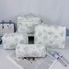 Fornecimento Exclusivo Transfronteiriço de Necessaires de Algodão Estampadas Florais, Bolsas de Viagem Portáteis de Grande Capacidade, Bolsas de Armazenamento de Cosméticos Portáteis Acolchoadas