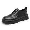 Alta Qualidade Primavera Nova Moda Sapatos Casuais Ao Vivo Retro Botas de Couro Cano Baixo Roupa de Trabalho Esportes Sola Grossa Martin Sapatos Masculinos