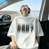 Impresión de Texto Borracho Camiseta Unisex de Manga Corta para Verano Moderna Cuello Redondo Hombro Normal Corte Holgado Top Versátil