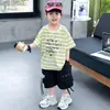 0727 Conjunto de Verão Manga Curta para Meninos 2026 Novo Estilo Camiseta com Strass para Bebê Menino Shorts de Verão para Crianças Conjunto de Duas Peças t