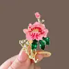 Broche de Flor de Peônia para Mulheres, Acessório de Moda de Luxo de Alta Qualidade, Estilo Vintage, Acessório de Fivela de Cintura Anti-Exposição, Broche