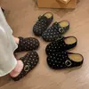 Zapatos Boken de Fieltro con Lunares Retro Cubre-Cabeza para Mujer Pantuflas Otoño 2026 Nuevo Estilo Suela Gruesa Cómodos para los Pies Deslizables para Exteriores