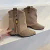 Botas Ocidentais Empilhadas com Franjas, Bico Fino, Botas de Moda Versáteis para Outono e Inverno, Botas de Cowboy, 2026, Aumento Interno de Altura de 9cm, Novo Estilo Retrô