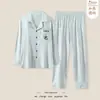 Pijama de otoño e invierno para hombre, hecho con felpa cepillada para mayor calidez y una sensación lujosa, un conjunto cómodo y elegante para estar en casa para hombres, adecuado para primavera y otoño