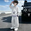 Conjunto de pelúcia para meninos, primavera e outono, estilo coreano, conjunto esportivo infantil de duas peças, para crianças maiores, qualidade de exportação