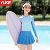Traje de Baño para Niñas 2026 Nuevo Traje de Baño de una Pieza para Niñas, Niños Medianos y Grandes, Traje de Baño de Verano Profesional con Protección Solar para Entrenamiento