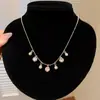 ¡Los diamantes de estrella brillan! Collar de estrella de circón, estilo retro francés, cadena para la clavícula, lujo ligero, alta gama, joyería de nicho al por mayor