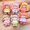 Muñeca de niña de dibujos animados linda, accesorios de resina, accesorios para el cabello DIY con pegamento de crema, diademas, taza de agua, hebillas de zapatos, materiales para colgantes al por mayor