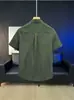 Camisa de jacquard a rayas ligera para hombre, protección solar de verano, manga corta casual holgada, top transpirable simple de moda