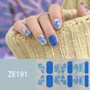 ZE16 refere-se a adesivos de unha estilo europeu e americano com grandes blocos de cor, estampas de leopardo, xadrez, estrelas, listras, e ornamentos para unhas.