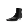 Botines Chelsea de estilo británico, minimalistas y elegantes, de 3,5 cm para otoño/invierno 2026, con punta cuadrada, tacón fino y cremallera lateral