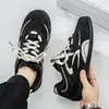 Novos sapatos masculinos de outono: cabedal em couro respirável, estilo de treino alemão, moderno e versátil, tênis retrô de sola reta, casual e esportivo