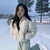 Chamarra de Plumas Terciopelo Negro Spot para Mujer Invierno Corta 2025 Dongdaemun Ropa Exterior Tipo Pan el Granero*T
