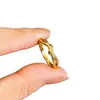 Chapado en Oro de 24 Quilates Fuerte Retención del Color Moda Anillo Retorcido Banda de Mobius Amor Infinito Simple Versátil