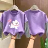 Linda camiseta básica de manga larga para niñas, colección primavera/otoño 2026, camiseta elegante de cuello redondo, algodón puro, aspecto en capas, para niños de talla mediana y grande