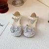 Nuevas Sandalias de Princesa para Niñas 2026 Estilo Coreano Lazo Perla Suela Suave Zapatos para Niños Zapatos de Presentación para Niñas Pequeñas