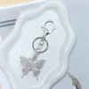Chaveiro Borboleta Colorida Europeia e Americana com Strass Inlaid Liga Metálica Criativa Pingente para Bolsa Feminina Anel de Chaveiro Presente