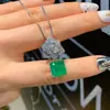 Conjunto de joyería de anillo, collar y pendientes estilo europeo y americano, forma de flor, creativo, totalmente engastado con diamantes 10*10