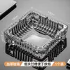 Elegante y lujoso, este cenicero de cristal engrosado es un complemento elegante y de alta gama para tu hogar u oficina.. Su creativo diseño de cristal evita que las cenizas se dispersen, lo que lo hace perfecto para usar en salas de estar y oficinas.