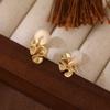 Aretes Mate Plisados de Diseño Nicho Color Crema Flor Aretes Geométricos sin Agujeros para las Orejas Aretes Trendy para Mujer sin Dolor Incienso de Mosquitos