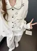 Pijama de otoño para mujer con cuello de muñeco de dibujos animados, manga larga y pantalón largo, lindo conjunto de dos piezas de algodón nube para casa, corte holgado