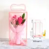 Venta al por mayor de fabricantes de recuerdos para el Festival de Medio Otoño y el Día Nacional, Ramo de Rosas y Lirios en Palo Retorcido, Caja de Regalo de Alta Gama para Familiares y Parientes de Visita
