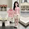 2026 Vestido de Niña Casual Elegante Delgado de Manga Corta Lindo Dulce Oso Pastel Conjunto de Dos Piezas Estilo Universitario