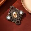 Broche de Design Estilo Palácio Retrô Europeu e Americano Nicho Luxo Baroque Alfinete de Moda Corsage Suprimentos para Casamento