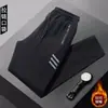 Calças Casuais Masculinas Estilo Coreano Modernas Outono e Inverno Forradas com Fleece Retas Quentes Calças Esportivas Bolso Zíper Roupa Externa