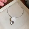Aretes de Flor de Lentejuela Aguja de Plata Gota de Agua, Frescos y Dulces, Versátiles Aretes de Verano, Aretes Sencillos de Nicho de Alta Gama para Mujer