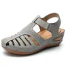 Deseo comercio exterior nuevo stock Amazon transfronterizo talla 43 zapatos planos para mujer sandalias con hebilla de velcro mujer