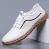 Nuevos Zapatos Casuales de Venta Caliente 2025, Zapatos de Cuero Versátiles y de Moda para Hombre, Mocasines Slip-On de Suela Suave para Hombre para Todas las Estaciones