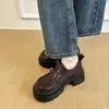 Mocasines Gruesos Estilo Británico 2026 Primavera y Otoño Nuevos Cómodos Simples Puntera Redonda Aumentadores de Altura Zapatos de Cuero
