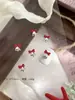 Joyería para Uñas de Campana de Navidad Exquisita Luz de Lujo Mariposa Combinada con Diamantes Dorados para Uñas Decoraciones Populares de Navidad Venta al por Mayor