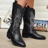 Europa e América Comércio Exterior Tamanho Grande Outono e Inverno Novas Botas de Cavaleiro Bordadas Femininas Bico Fino Salto Quadrado Bordado Transfronteiriça Botas Longas desejo Atacado