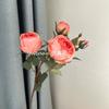 Rosa Francesa com Borda Queimada Flor Artificial Luxo Acessível High-End Retrô Mesa de Jantar Floral Pintura a Óleo 4 Cabeças Rosa Grande Transfronteiriça