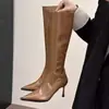 Primeiro Encontro Ji Ou Mei Feng Bico Fino Salto Agulha Botas Longas Femininas 2026 Couro Envernizado Emagrecedoras Botas de Cavaleiro Botas Longas Outono Inverno Novo Estilo