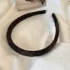 Tiara ondulada com dentes estilo coreano para lavar o rosto, tiara alta torcida antiderrapante para mulheres, acessório de cabelo para sair, acessório de cabelo popular online