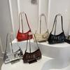 Bolsa Feminina Design de Nicho 2025 Moda Bolsa de Axila Feminina Estilo Coreano Primavera Nova Pu Casual Fivela de Cinto Transversal Trendy