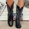 Europa y América Comercio Exterior Talla Grande Otoño e Invierno Nuevo Bordado Botas de Caballero Mujer Punta Afilada Tacón Cuadrado Bordado Transfronterizo Botas Largas wish Venta al por Mayor